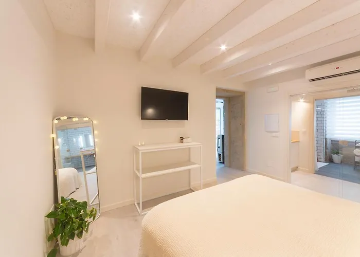 Luz De Viro Landsted